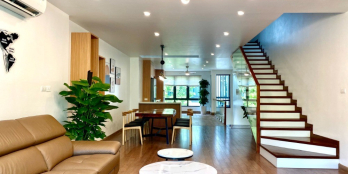 Bán gấp nhà phố Thủy Nguyên, kđt Ecopark đang kinh doanh tốt