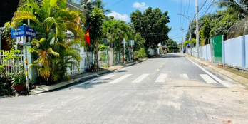 Bán đất giá siêu hot,có thổ cư,mặt tiền đường Trần Tế Xương Cam Đức Cam Lâm.