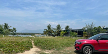 án gấp lô đất 2 mặt tiền mặt đầm Cam Hải Đông giá đầu tư