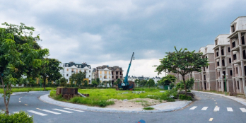 KĐT Lideco- Chính chủ cần bán đất nền 3 mặt tiền, vị trí siêu đẹp