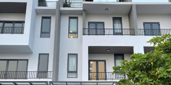 The Pearl Riverside - Nhà phố liền kề bên sông ngay trung tâm, KDC đông đúc