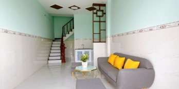 Nhà đẹp 1 trệt 1 lầu vị trí vàng ngay trung tâm chợ sầm uất