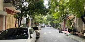 Bán lô đất DV Mỗ Lao, ô tô tránh, vỉa hè, 40m2, mt 4.5m. Khu vực hiếm đất bán!