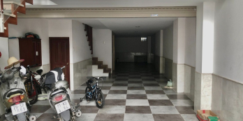 Chính chủ cần bán gấp nhà mặt đường Hát Giang 125m2