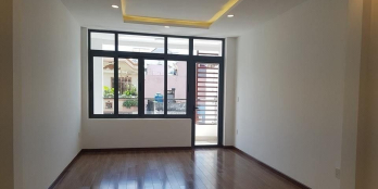 Mặt tiền kinh doanh Phó Đức Chính phường 1 Bình Thạnh 2 tầng 95m2 giá 14 tỷ.