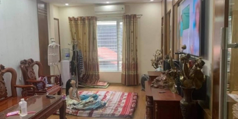 Nhà đẹp Hoàng Quốc Việt 45m2, ngõ thông, cách phố chỉ 30m, 5.4tỷ