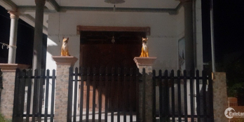 Chính chủ cần bán gấp căn nhà mặt tiền giá rẻ ở gần chợ, biển Xuyên Mộc - BRVT