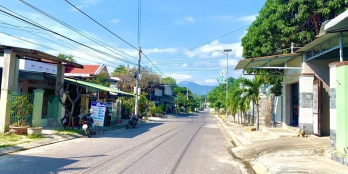 ÁN ĐẤT TRUNG TÂM THỊ TRẤN CAM ĐỨC CAM LÂM KHÁNH HÒA MT ĐƯỜNG ĐÀO DUY ANH GIÁ RẺ