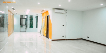 Văn phòng Đà Nẵng cho thuê DT 36m2 view sân bay MT đường Nguyễn Hữu Thọ