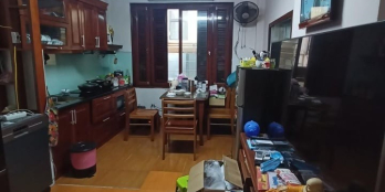 Bán nhà phố Văn Cao, KD, ô tô, lô góc, 5T, giá 6.2 tỷ.