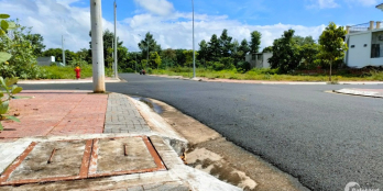 Chủ gửi bán lô góc 2 mặt tiền, diện tích 5 X 20 gần vòng xoay Hòa Long