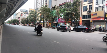 Phố Minh Khai 42m 5 tầng VỈA HÈ- KINH DOANH- NHÀ MỚI Giá 10,8 tỷ lh: 0911055733