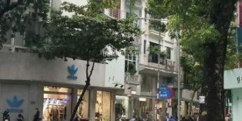 Cần bán nhà mặt phố Huế 100m2 mặt tiền 4.5m