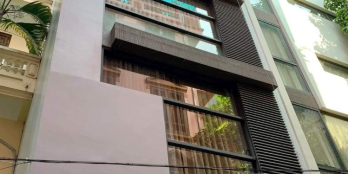 Nhà phân lô VIP Trần Quốc Hoàn 46m2, vỉa hè to, KD-VP cực đỉnh, 8.8tỷ