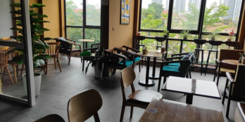 Mặt phố Trần Vỹ, Mai Dịch cực hiếm, mặt tiền 7m, vìa hè tránh,  3 làn xe, Kinh D