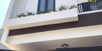 Nhà riêng phố Nguyên Hồng Mới 7 tầng thang máy 65m2 vỉa hè ô tô 2 hàng KD nhỉnh