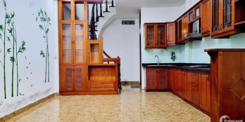 Bán nhà nguyễn Trãi, Thanh Xuân, Hà Nội, Dt 42m2 x 5 tầng, mt 4,4m