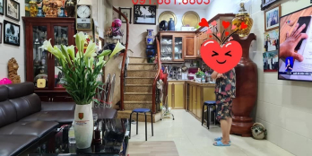 Nhỉnh 3 tỷ có nhà Phạm Văn Đồng 32m2, thoáng đẹp, ở ngay