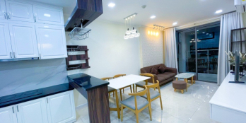 CH 2PN Vị trí đắc địa gần sân bay, 10p di chuyển đến trung tâm TP