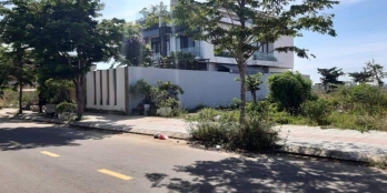 Đất rẻ đường Hùng Vương chào bán cặp đất nền ngang 12m giá 715tr/lô