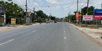 Chị gái cần bán gấp lô đất gần trung tâm tp Long Khánh - 0978347948