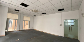 Văn phòng cho thuê Quận 4, Bến Vân Đồn Giá cực rẻ mùa dịch