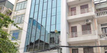 CHÍNH CHỦ CẦN BÁN GẤP TOÀ NHÀ VẠN PHÚC - BA ĐÌNH , DT 50M , 8 TẦNG THANG MÁY , M