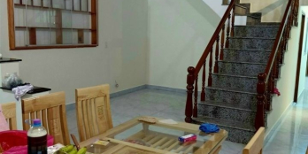 gấp nhà hẻm 250 Trần Phú  dt 5* 25m, Full thổ cư