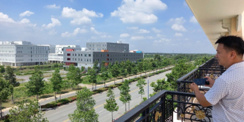 Shophouse 5 lầu đối diện Trường ĐH Quốc Tế Việt Đức cùngdãy Siêu Thị GO Ecolakes