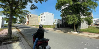 Chủ ngộp bán gấp lô đất thị trấn Cần Đước - MT Quốc lộ 50 95m2 chỉ 750tr còn bớt