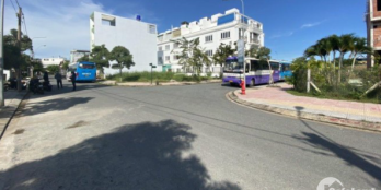 Kẹt tiền bán gấp lô đất mặt tiền Quốc Lộ 50, SHR có sẵn 10x25m 250m2 thích hợp c