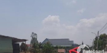 Mình cần bán lô đất bên ngã tư Chợ Trạm Tỉnh Lộ 830 vào 300m