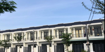 MỞ BÁN DÃY NHÀ PHỐ NGAY CHỢ TRUNG THÀNH - KDC CẦU TRÀM