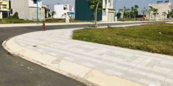 Em cần bán gấp lô đất mặt tiền đường Nguyễn Trung Trực , TP. Long An.