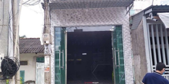 Chủ kẹt tiền cần bán gấp. Nhà mặt tiền Ql1A hộ phòng