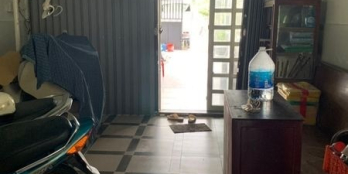 Bán nhà mặt tiền quốc lộ 1A, cách nhà thờ Tắc Sậy 100m. Diện tích 4*36m