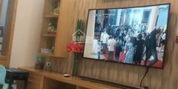 Giải Phóng, bán nhà mặt phố 115m2, MT 5m, giá 12 tỷ, kinh doanh, vỉa hè rộng