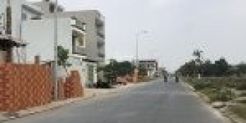 Mình có căn nhà cấp 4×12, sát đường 1A, thuận tiện cho việc đi lại cần bán