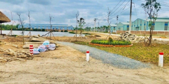 Đường trải nhựa 12m - 30m xe ô tô tránh nhau thoải mái-an phú tây