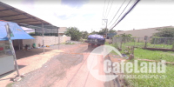 Đường trước nhà 6m, xe hơi ra vào thoải mái