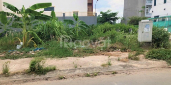 Tôi cần bán lại nền đất biệt thự dt 10 x 21m nằm đối diện công viên-BÀ CẢ