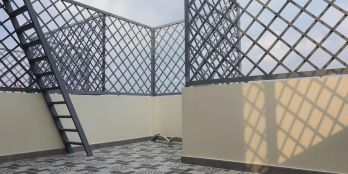 NHÀ 80M2 CÓ SÂN THƯỢNG RÀO AN TOÀN-ĐƯỜNG BÀ ĐIỂM-BÁN MẠNH