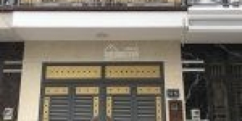 BÁN NHÀ 4 TẦNG ĐẸP MỚI-ĐƯỜNG BẾN LỘI DT 54M2