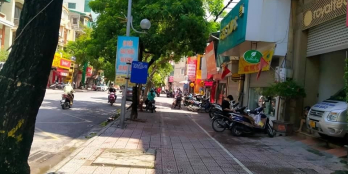 Bán nhà phố Ngọc Lâm, lô góc kinh doanh mặt tiền rộng 6m, giá 15.9 tỷ