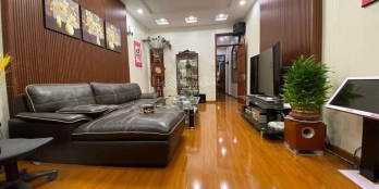 Bán nhà đẹp hiếm mặt phố Giang Biên, Long Biên - DT 75m2 3 tầng