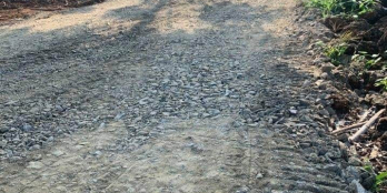 ên e hiện đang có lô đất  700m²… đất  tp