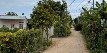 Còn 1 nền duy nhất Bảo Quang- TP Long Khánh