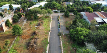 Ba mẹ cho 2 vợ chồng miếng đất 25x20m 500m2