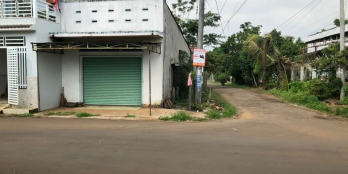 ÔNG ANH DO THIẾU NỢ CẦN BÁN GẤP CĂN NHÀ HAI MẶT TIỀN