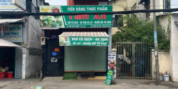 Bán gấp nhà nát mặt tiền Tôn Thất Thuyết P.3 Quận 4